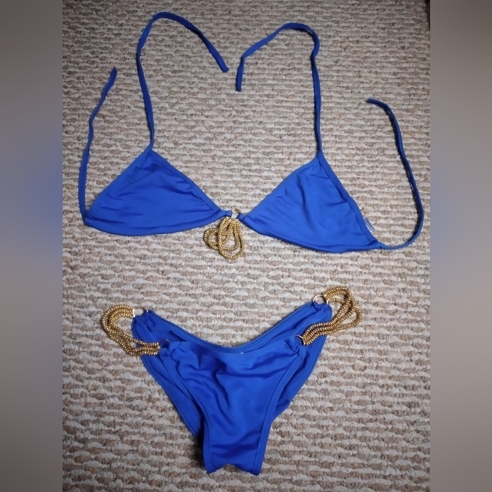 Ami Bikini